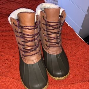 Tommy Hilfiger duck boots
